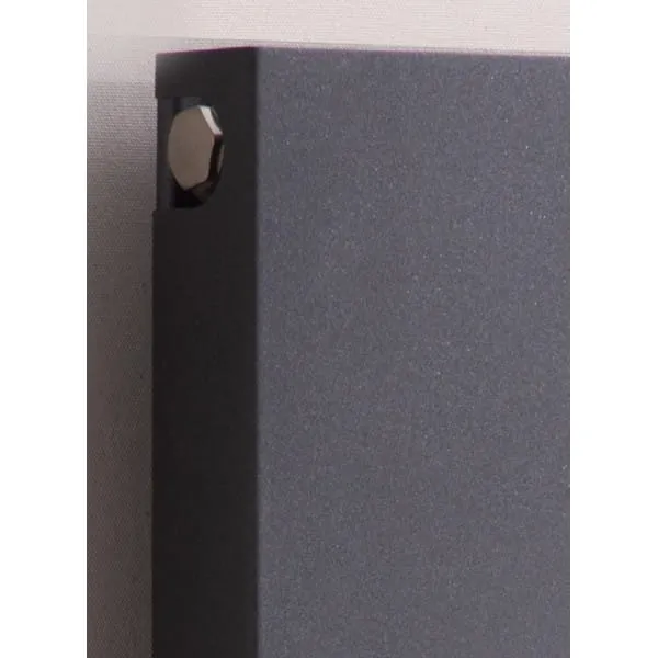 Grzejnik pokojowy Komex z osłoną dekoracyjną 60x29,5 cm Victoria