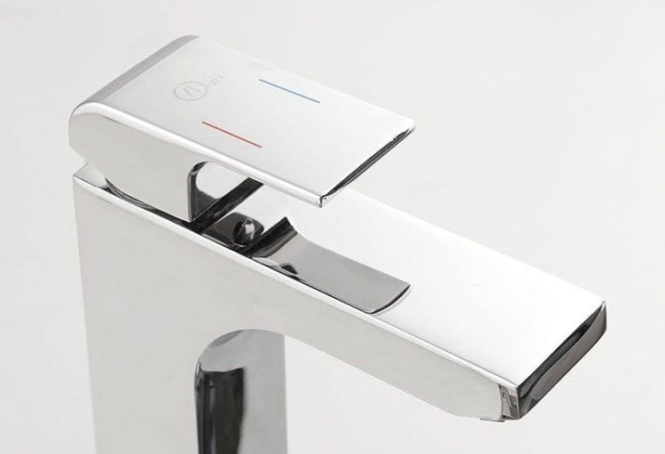Bateria umywalkowa 11 cm bez korka z wylewką kaskadową Dimy UN45276/S chrom