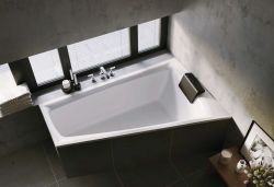 Wanna asymetryczna 170x110cm Riho Still Smart B102003005  z oświetleniem LED