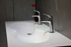 Umywalka szklana na indywidualny wymiar z podwójną misą Glass 130D-01