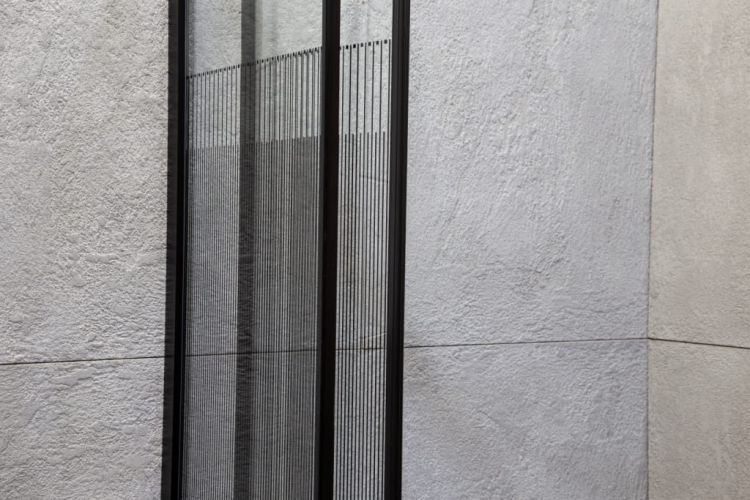 Kabina prysznicowa półokrągła 80x80 cm z brodzikiem Kerra Xenia Duo Black czarny - dekor na szkle