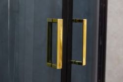 Kabina prysznicowa półokrągła 80x80 cm ze złotym uchwytami Kerra Tiara Gold czarny