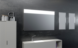 Lustro prostokątne 80x60 cm ze stalową ramą i oświetleniem LED MCJ Arko