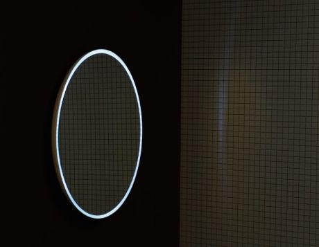 Przejdź do produktu FLOAT lustro z podświetleniem LED, ø 74cm, białe