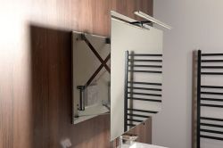 TIRA lustro przesuwne z oświetleniem LED 800x600x54-356mm