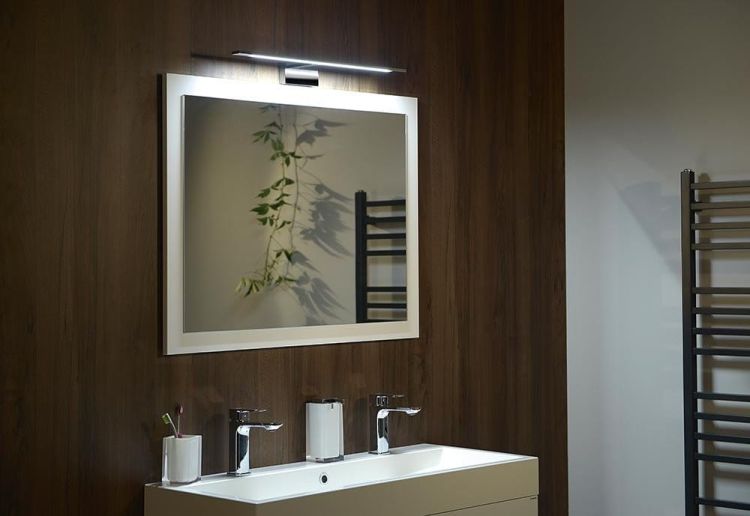 LARGO Lustro w ramie 700x900x28mm, biały
