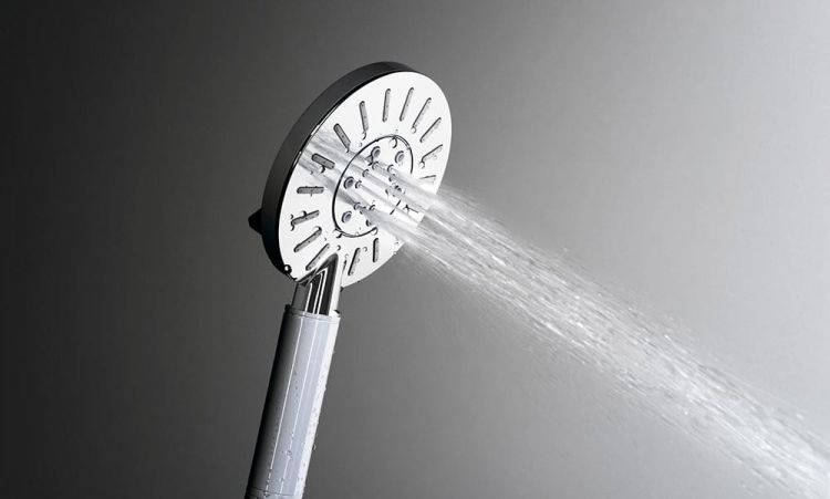 LIAM zestaw prysznicowy z baterią termostatyczną i półką, chrom