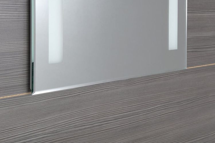lustro z podświetleniem LED 50x70cm, przełącznik przyciskowy