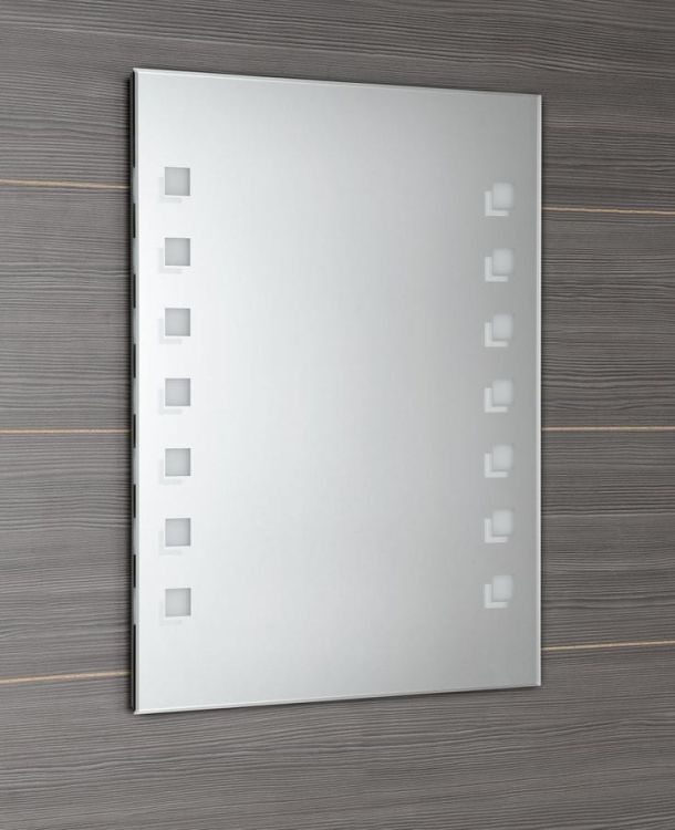 lustro z podświetleniem LED 60x80cm, przełącznik przyciskowy