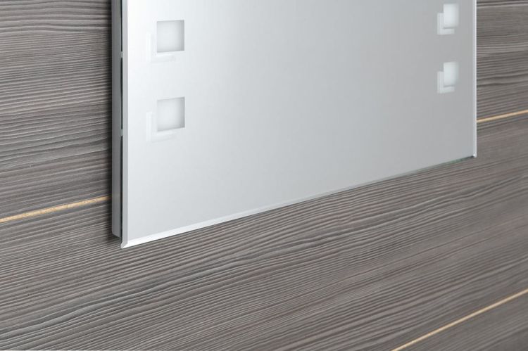 lustro z podświetleniem LED 60x80cm, przełącznik przyciskowy