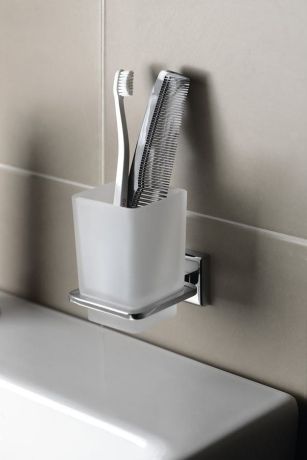 Przejdź do produktu COLORADO kubek, szkło mleczne, chrom