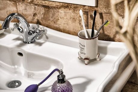 Przejdź do produktu RETRO 100 zestaw łazienkowy, starobiały