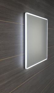 PIRI lustro z oświetleniem LED 60x80cm