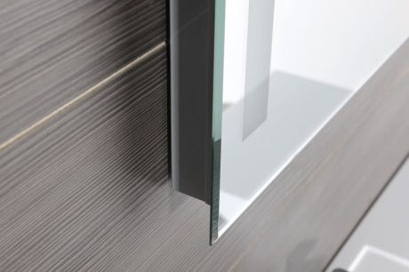Przejdź do produktu Lustro z oświetleniem LED 60x80cm, wyłącznik