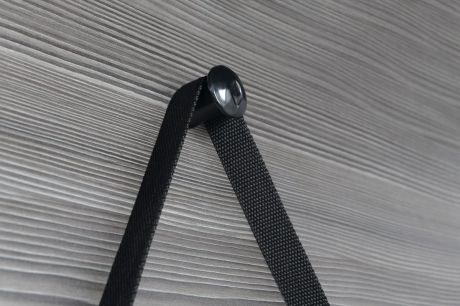 Przejdź do produktu Okrągłe lustro ORBITER z paskiem, ø 50 cm, czarny mat