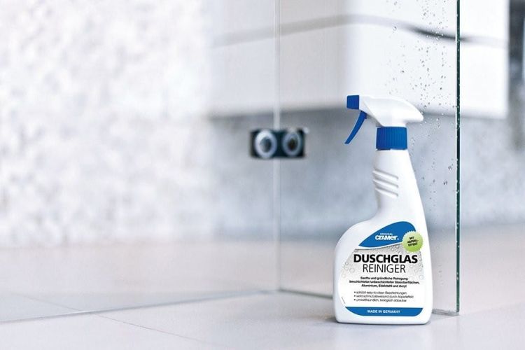 Środek myjąco ochronny do szyb kabin prysznicowych, 750 ml