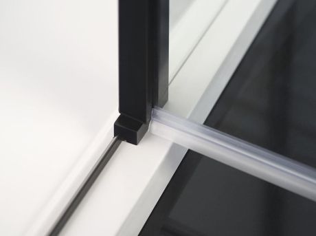 Przejdź do produktu ZOOM BLACK drzwi prysznicowe 900mm, szkło czyste