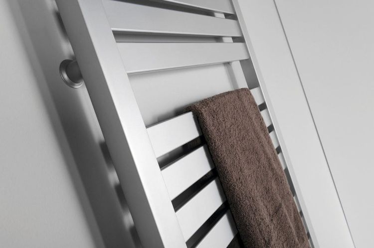 NEVEL grzejnik 555x1583mm, 690 W, srebrny