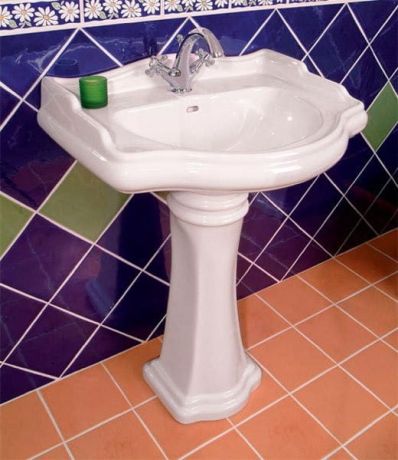 Przejdź do produktu RETRO umywalka ceramiczna 69x52cm, z 3 otworami na baterię, biały