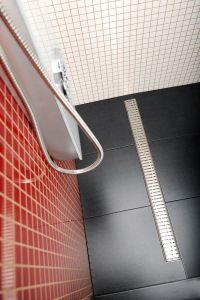 MANUS ONDA nierdzewny odpływ liniowy z rusztem, 650x130x55 mm