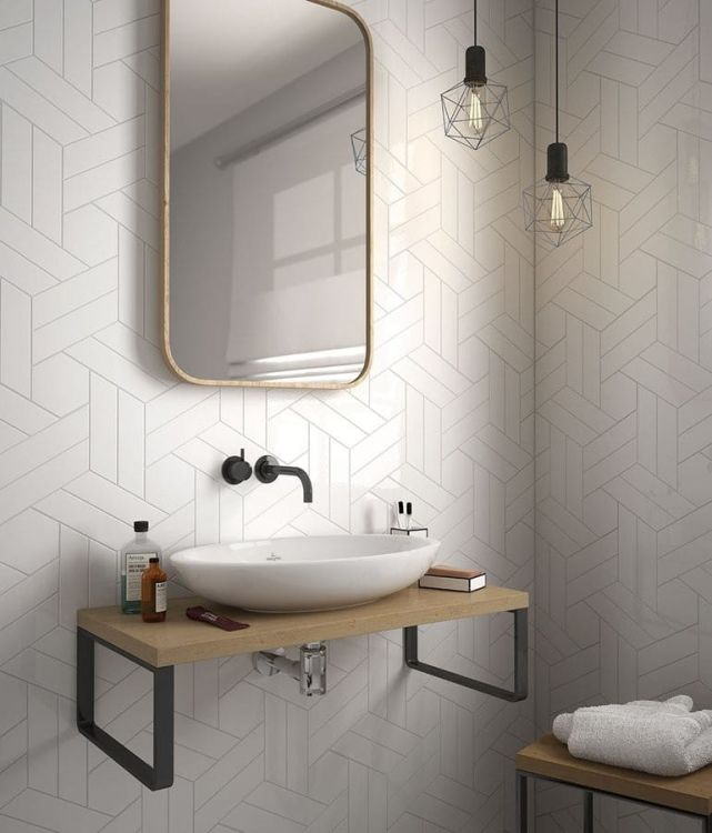 CHEVRON WALL White Left 18,6x5,2 (EQ-3) (1bal=0,5m2)