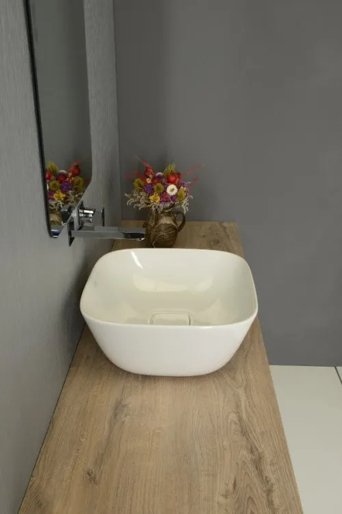 SOFT umywalka ceramiczna nablatowa 42,5x18,5x42,5 cm, bez odpływu