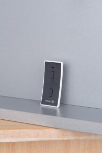 Grzałka elektryczna z termostatem, zdalne sterowanie 900W, okrągła, biała