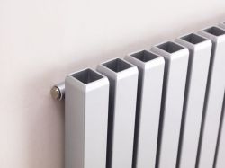 Grzejnik pionowy, rurowy 60x28 cm Komex Wezuwiusz pokojowo-dekoracyjny