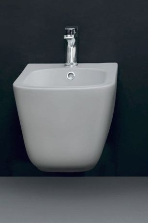Przejdź do produktu Bidet wiszący 35x55 cm Kerasan Tribeca 512530 biały mat