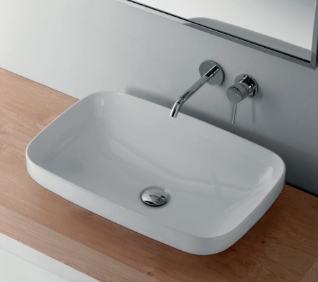 Przejdź do produktu Umywalka ceramiczna nablatowa 60x38 cm Kerasan Tribeca 514301 biały połysk