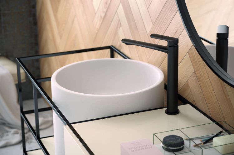 Bateria umywalkowa 26 cm wysoka Vedo Aletta VBA5003/CZ czarny mat