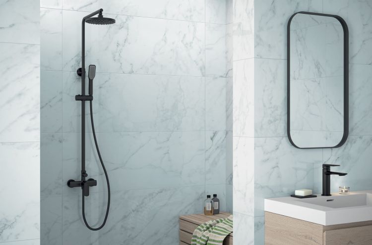 Czarna kolumna prysznicowa z okrągłą deszczownicą 25 cm i słuchawką prysznicową Vedo Aletta Nero VBA5007/CZ