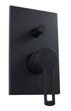 Przejdź do produktu Czarny zestaw natryskowy podtynkowy z deszczownicą kwadratową 20x20 cm, baterią 2-drożną podtynkową i słuchawką prysznicową Paffoni Ringo RIN015ZSC3ANO