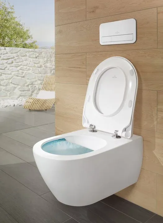 Miska wisząca 37x56 cm bezrantowa Directflush z deską wolnoopadającą w komplecie Villeroy&Boch Subway 2.0 5614R001+9M78S101