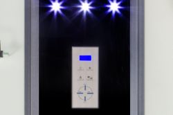 Kabina prysznicowa Kerra Tuluza z dotykowym panelem sterującym