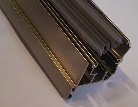 Przejdź do produktu ANTIQUE profil wymienny z magnesem do kabiny prysznicowe