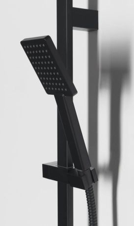 Przejdź do produktu Zestaw prysznicowy, przesuwny uchwyt 700mm, czarny mat