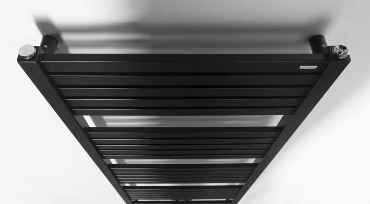 GRUNT grzejnik łazienkowy 500x1330 mm, podłączenie centralne, czarny mat