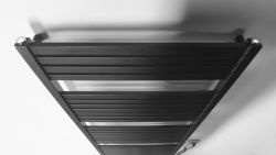 TONDI-E grzejnik elektryczny 450x1690 mm, 600W, czarny mat