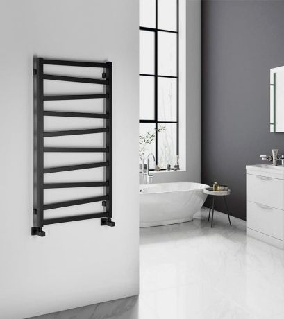 Przejdź do produktu ZIG grzejnik łazienkowy 600x1096mm, czarny mat