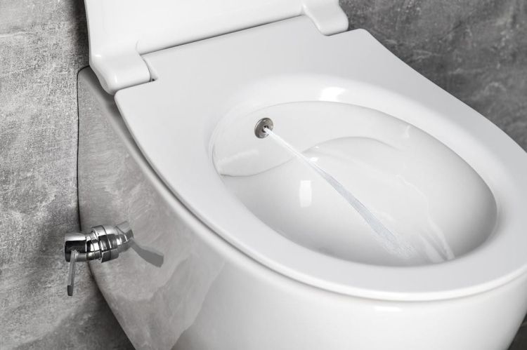 SENTIMENTI WC wiszące Rimless, z dyszą bidetową i zaworem, 36x51 cm, biały