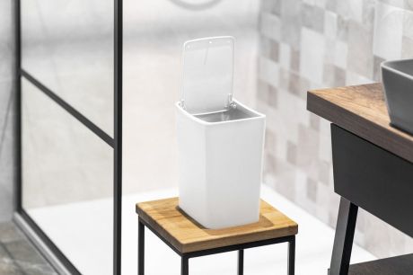 Przejdź do produktu TOUCH kosz na śmieci, 8.5l, biały