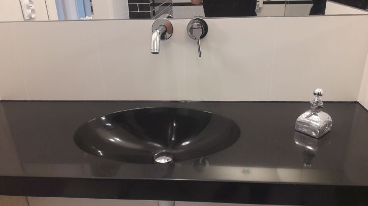 Umywalka kompozytowa na dowolny wymiar z misą Elipse 43