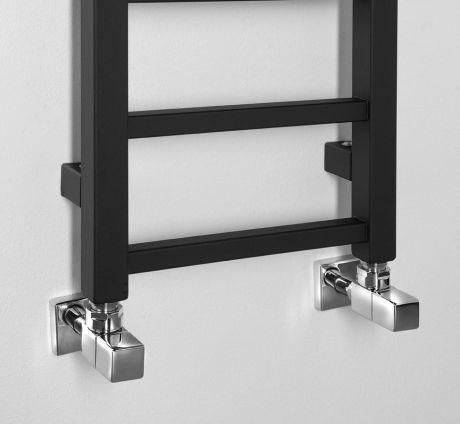 Przejdź do produktu METRO LIGHT grzejnik łazienkowy 300x1500 mm, czarny mat