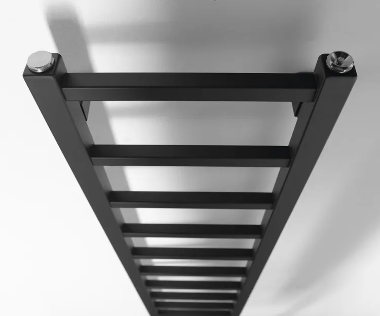 METRO LIGHT grzejnik łazienkowy 300x1500 mm, czarny mat