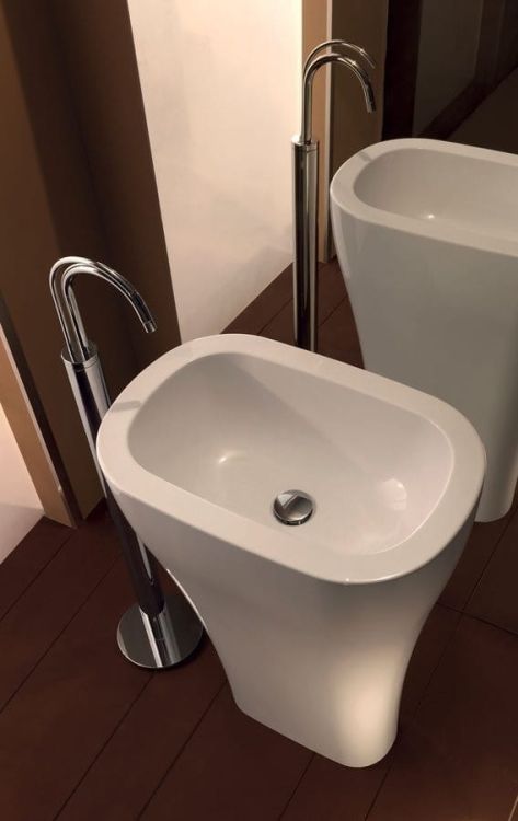 AQUATECH umywalka ceramiczna wolnostojąca 60x85x40cm