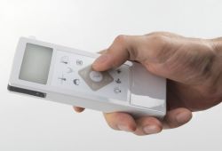 HUBERT kompakt WC odpływ pionowy/poziomy z elektronicznym bidetem USPA LUX