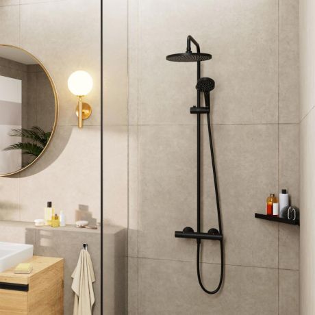 Przejdź do produktu Czarny kolumna prysznicowa z deszczownicą okrągłą 20 cm, baterią termostatyczna i słuchawką prysznicową Hansgrohe Blend czarny mat