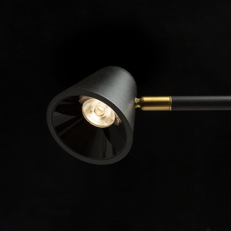 STIG podłogowa czarna  230V LED 8.4W 34°  3000K