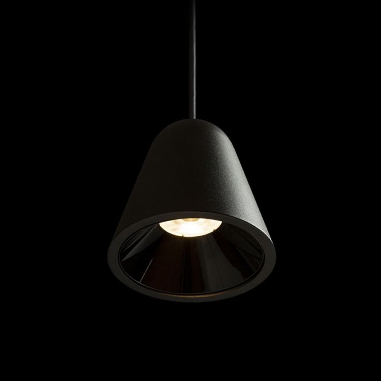 STIG wisząca czarna  230V LED 6.8W 34°  3000K